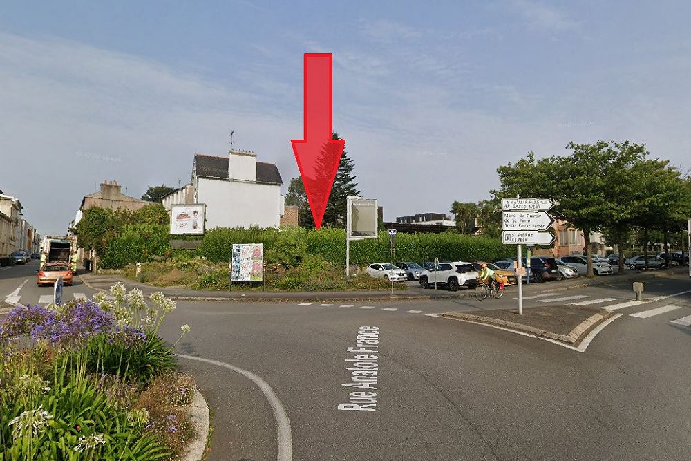 2 RUE EMILE ROUSSE - TERRAIN CONSTRUCTIBLE DE 718M² AVEC MAISON EXISTANTE A DEMOLIR - IDEAL CONSTRUCTION/MARCHAND/DIVISION - RARE photo 3